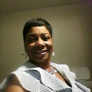 Meet your Posher, Felicia